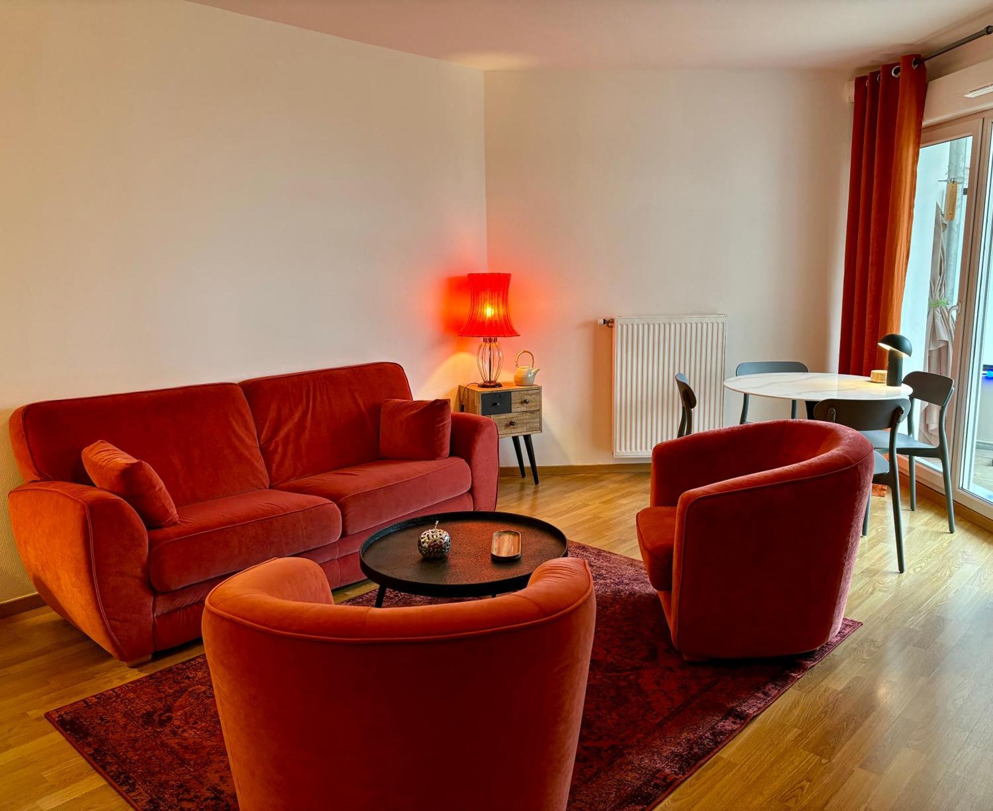 Appartement Proche Centre Parking & Terrasse Безансон Екстериор снимка