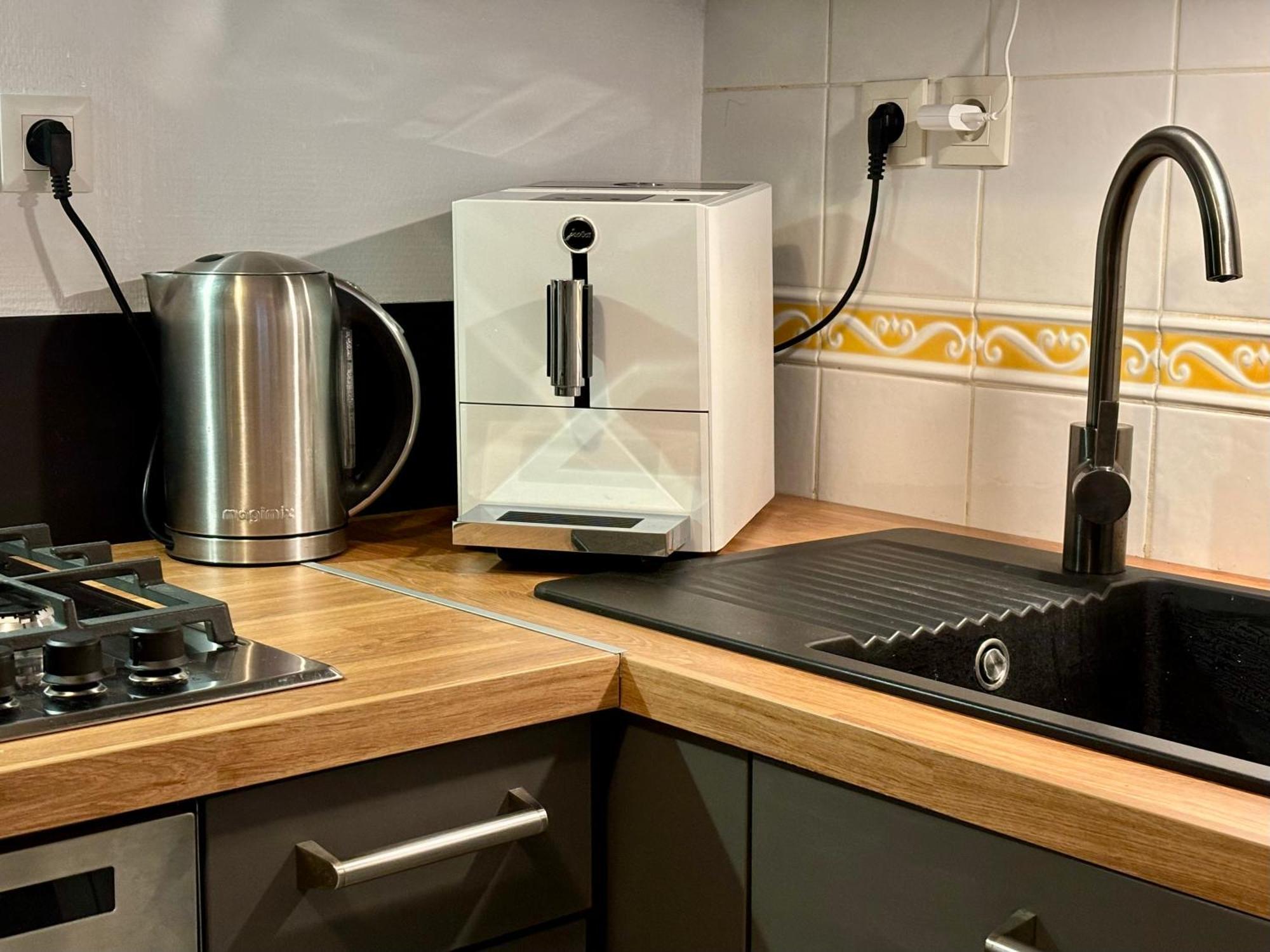 Appartement Proche Centre Parking & Terrasse Безансон Екстериор снимка